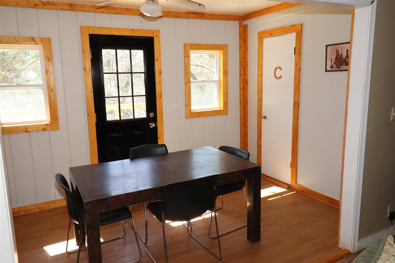 Picture of Main Cabin Common Area 4
